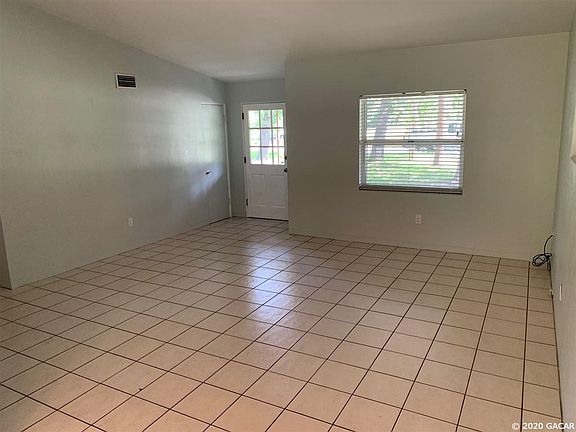 3rd image of 3712 NW 20th Pl