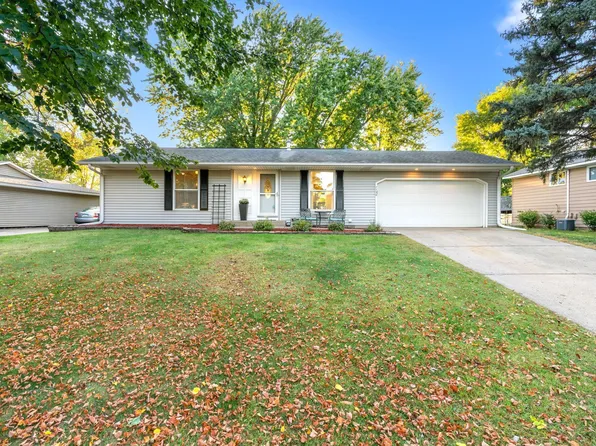 7756 Iverson Ave S, Cottage Grove, MN 55016