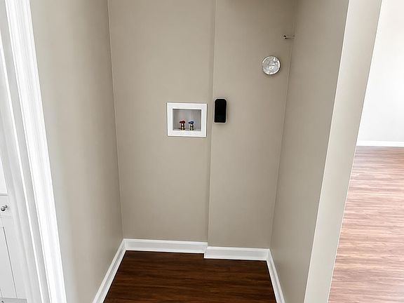 5th image of 1850 17th Ct N