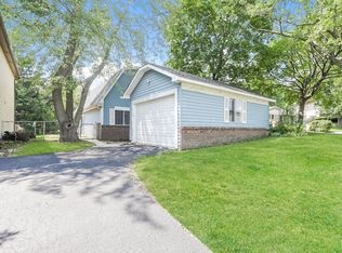 205 Bunker Hill Dr, Bolingbrook, IL