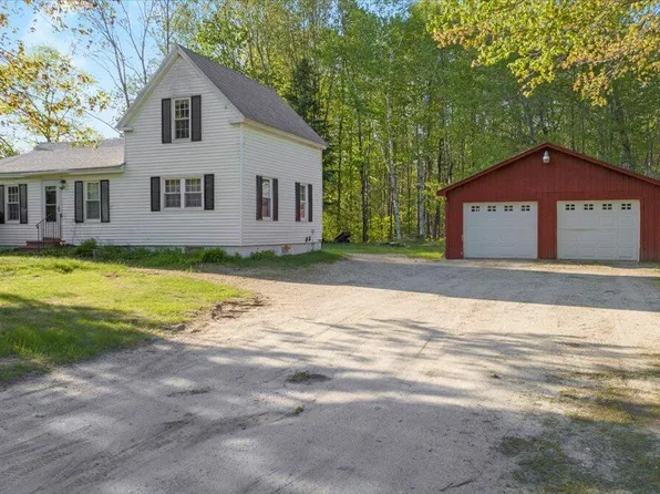 35 Pinewoods Road, Lisbon, ME 04250