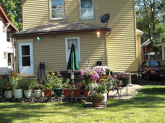 2nd image of 10419 Bernard Ave