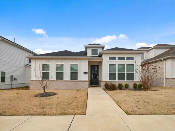6304 SW Beacon St, Bentonville, AR 72713