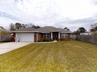 2216 Chapparal St, Navarre, FL 32566