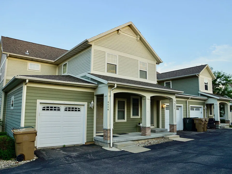 Canyon Townhomes