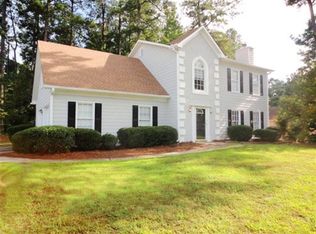 420 Windstone Ct, Lawrenceville, GA 30044