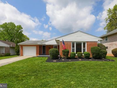 28 Center Dr, Camp Hill, PA, 17011
