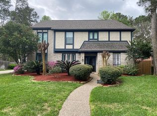 2735 Meadow Tree Ln, Spring, TX 77388