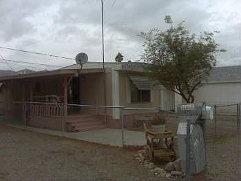 3rd image of 1867 Oliver Dr