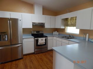 3850 SW 56th Trl, Trenton, FL 32693