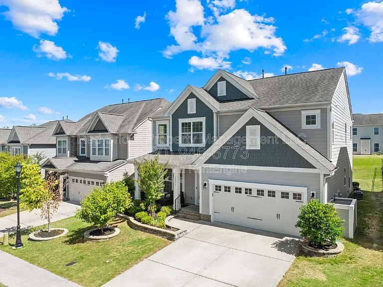 10677 Sky Chase Ave NW — Photo 2