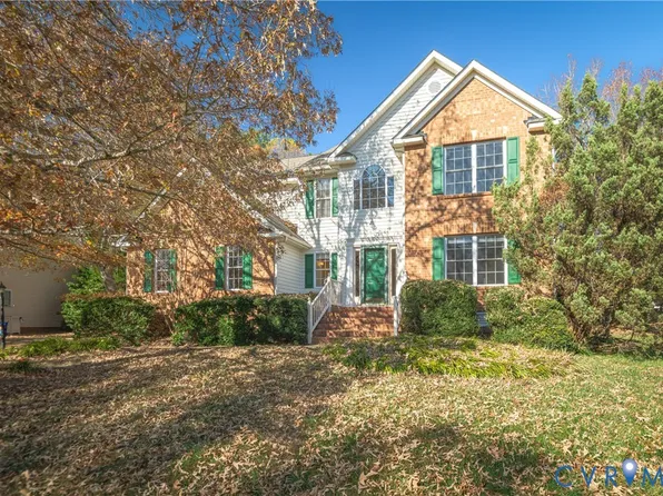 5343 Nairn Ln, Chester, VA 23831