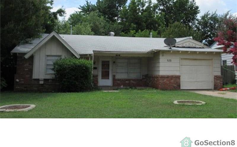 1st image of 520 SW 53rd St