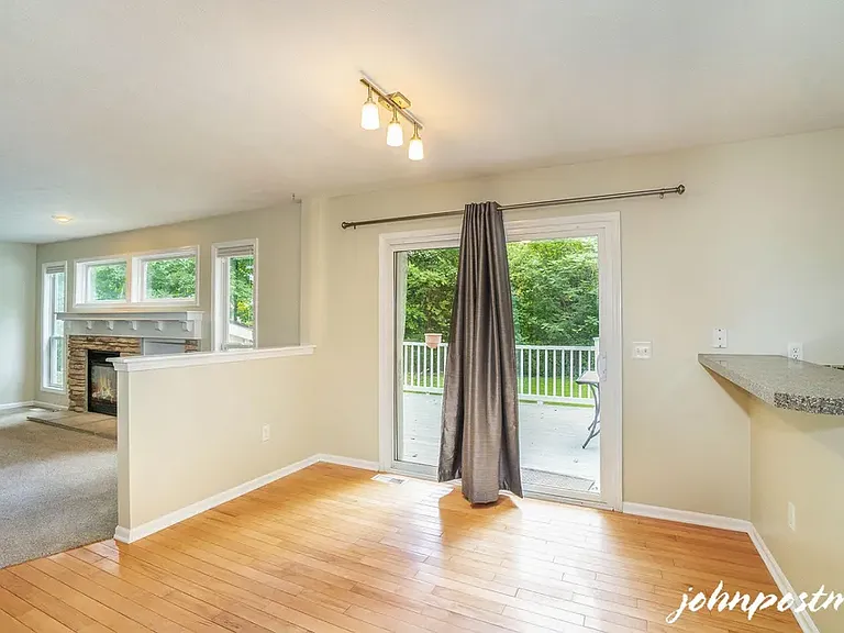 3628 Long Grove Dr SE — Photo 16