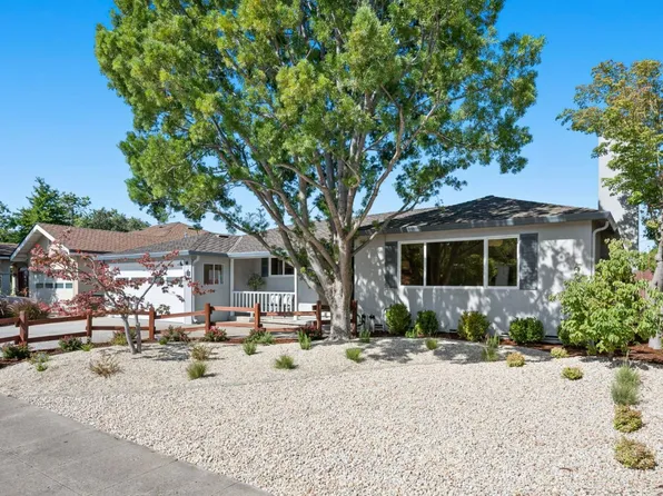 1117 Truman St, Redwood City, CA 94061