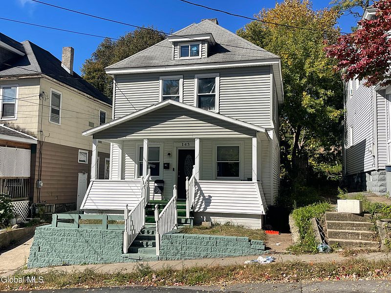 4th image of 143 Haigh Avenue