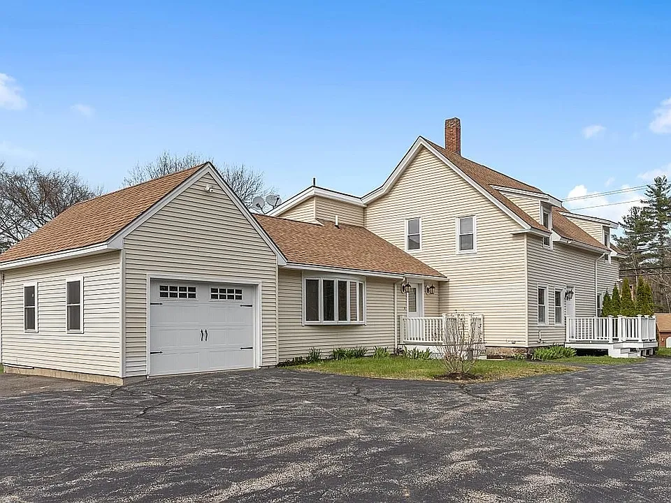 81 N Lowell Rd #2