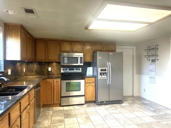 22226 River View Dr, Cottonwood, CA 96022
