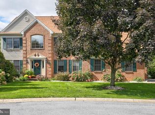 15 Ferree Cir, Lancaster, PA 17601