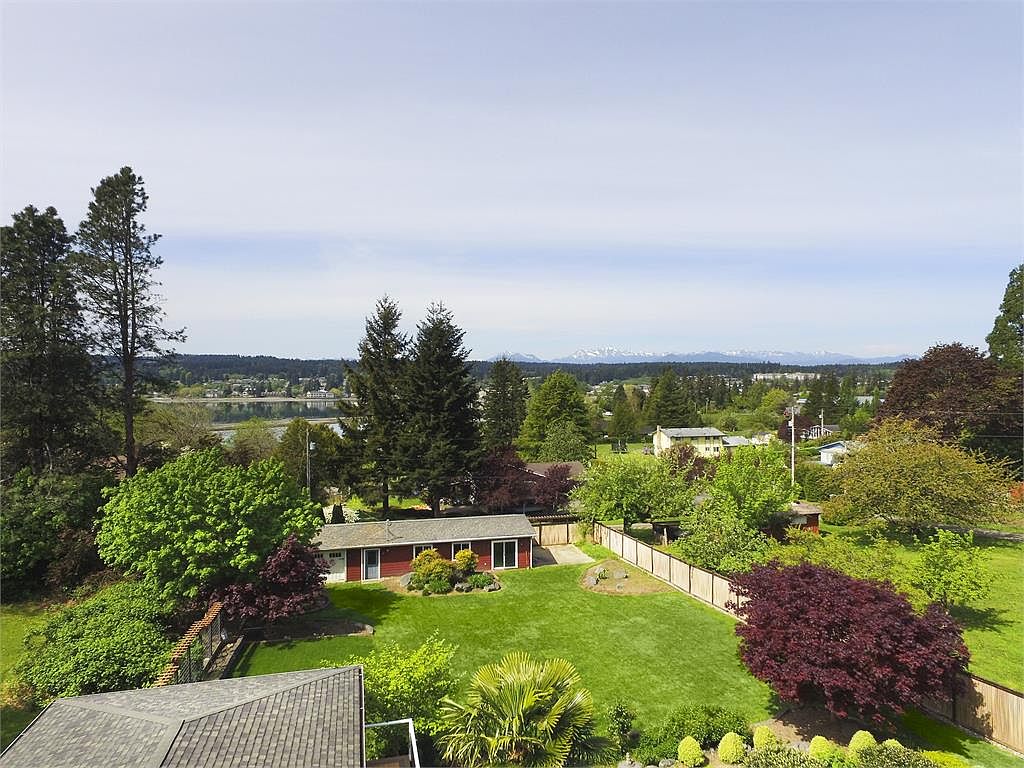 9233 Tracyton Blvd NW, Bremerton, WA 98311 Zillow