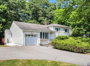 620 Aster Lane, River Vale, NJ 07675