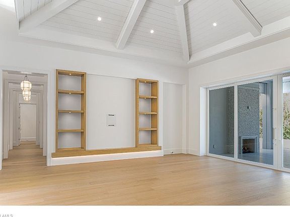 5th image of 725 Pectin RD