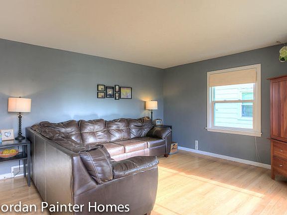 2nd image of 2026 Janes Ave NE
