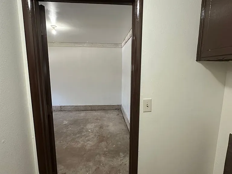 321 W Michael Dr — Photo 14