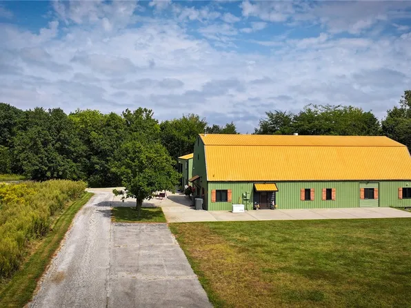 4790 Janine Way, Mount Zion, IL 62549