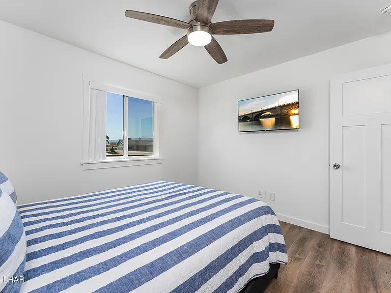 2345 Palo Verde Blvd N — Photo 41
