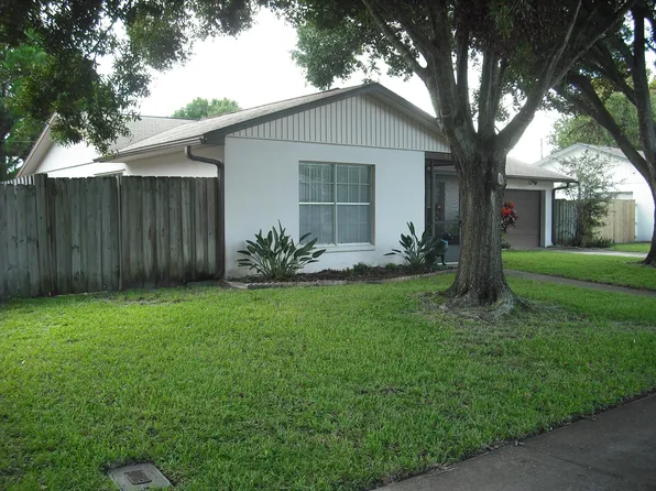 985 Bayberry Ln, Rockledge, FL 32955