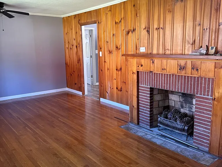116 Cole St — Photo 9
