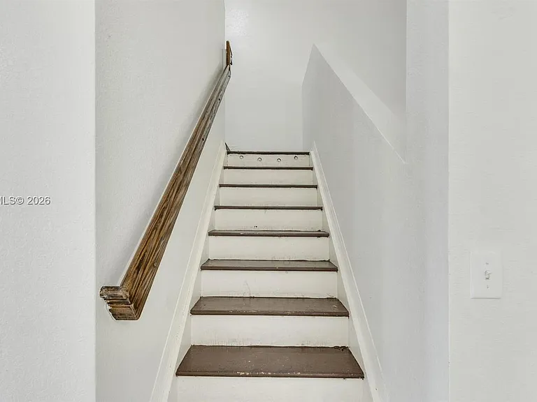 1916 SE 23rd Ave #1916 — Photo 22