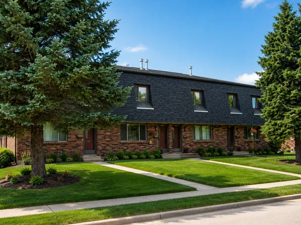 1538 Kehl Ct, Dubuque, IA 52003