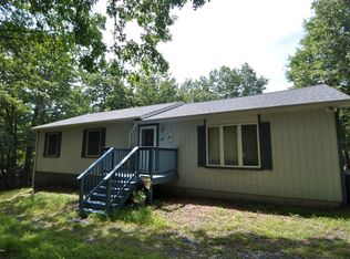 15 Quincy Ln, Albrightsville, PA