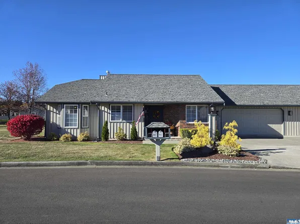 861 N Oxford Way, Sequim, WA 98382