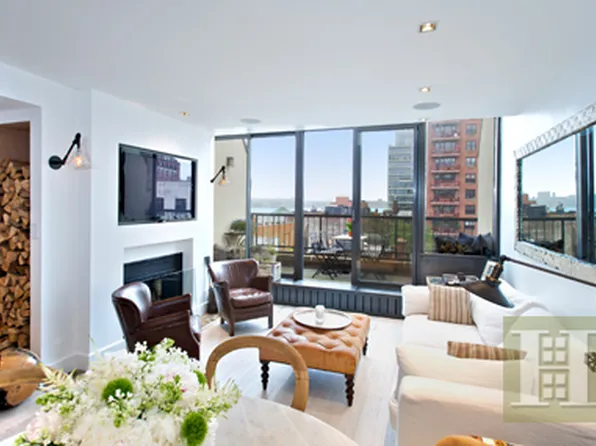 130 Barrow Street image 1 of 8