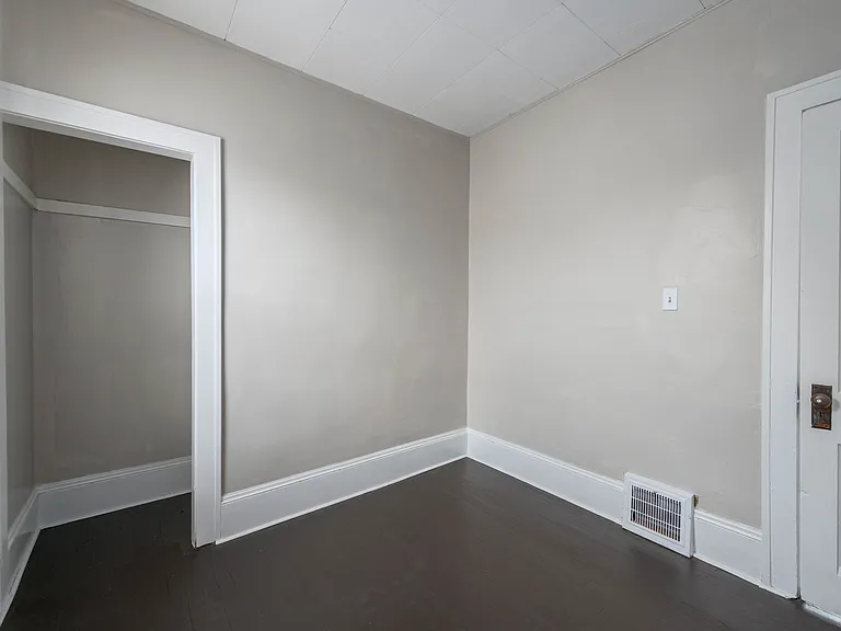 6729 Forman Ave #4 — Photo 8