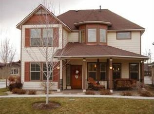 855 E Shadow Creek Ln, Eagle, ID 83616