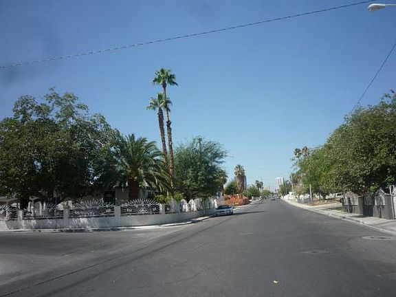 4th image of 1603 Exley Ave