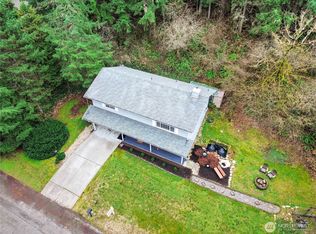 212 Country Estates Drive W, Rainier, WA 98576