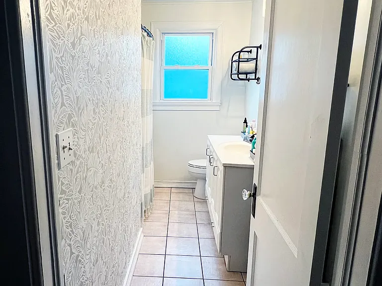 4411 Woodmere St #4411 — Photo 10