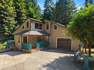 3253 Greenwood Heights Dr, Kneeland, CA 95549