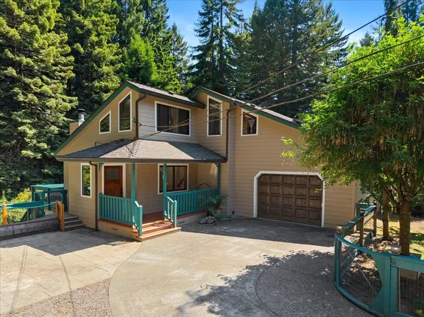 3253 Greenwood Heights Dr, Kneeland, CA 95549