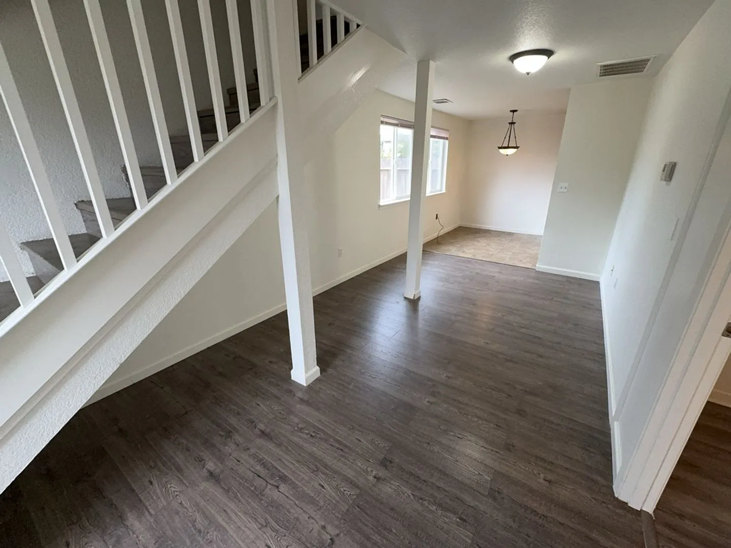 4 Bedroom 1.5 Bath Townhouse located in Arcata — Photo 4