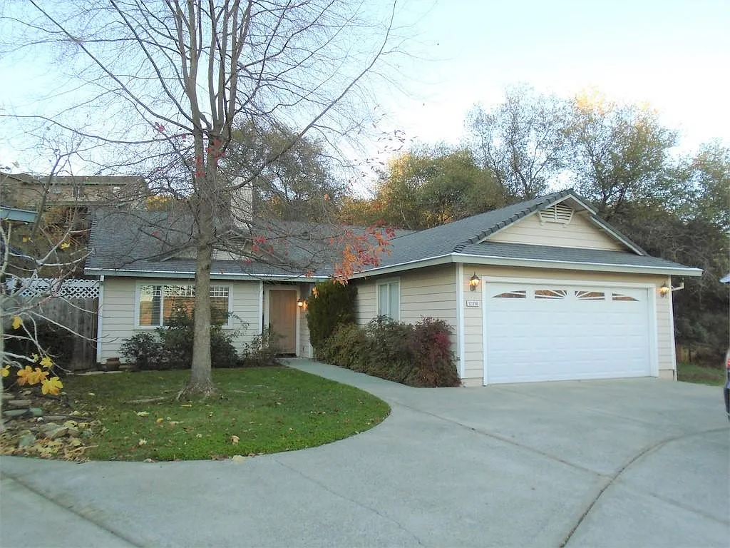 Westwood Drive, Auburn — Photo 1