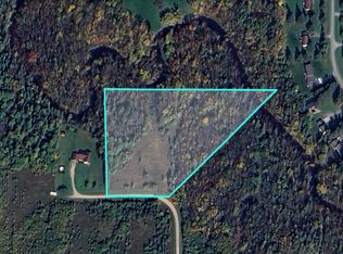 330th St, Warroad, MN 56763