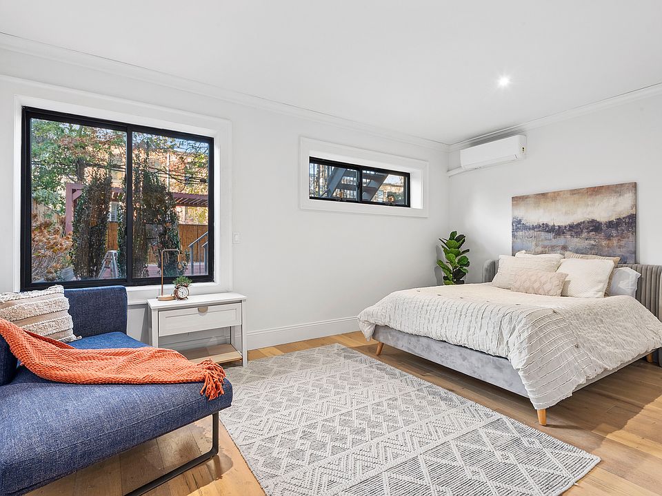 2nd image of 635 Macon St #2