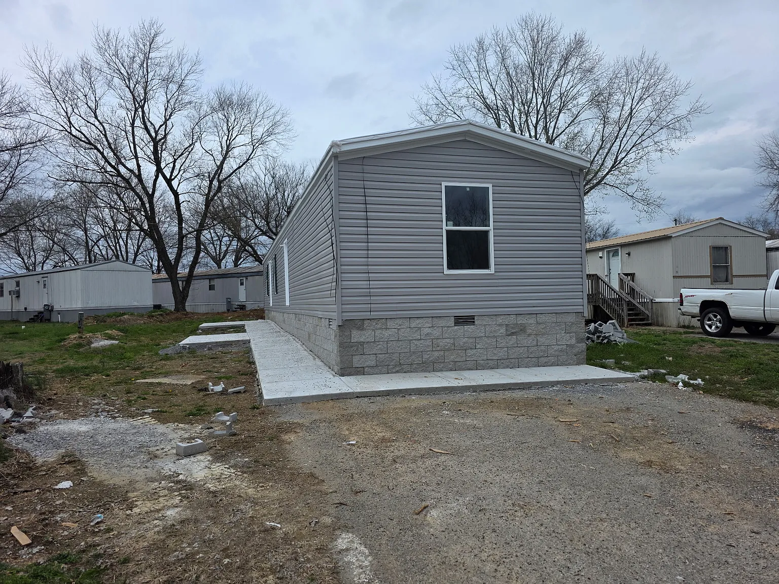 28 Yoakum Circle - 1 — Photo 2