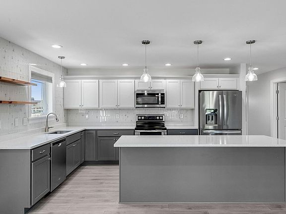3rd image of 126 Dunneaway Drive